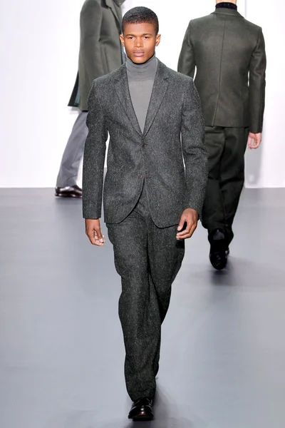 Look 5